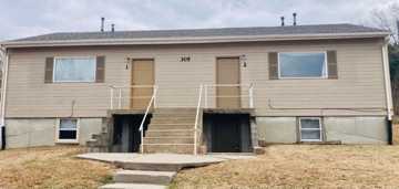 featured image of 305 E Grandview Dr #4