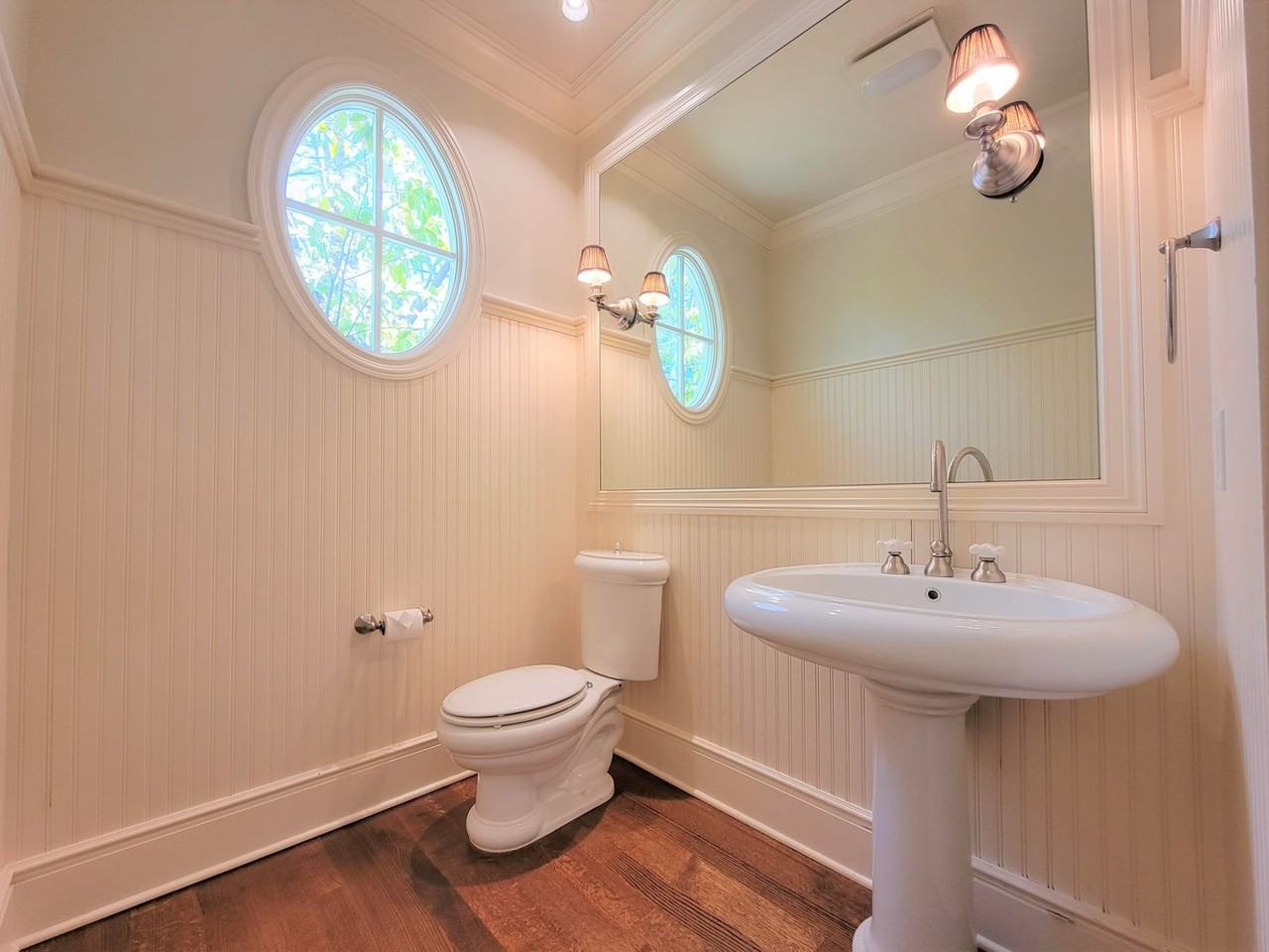 445 Hermosa Way - Photo 4 of 36