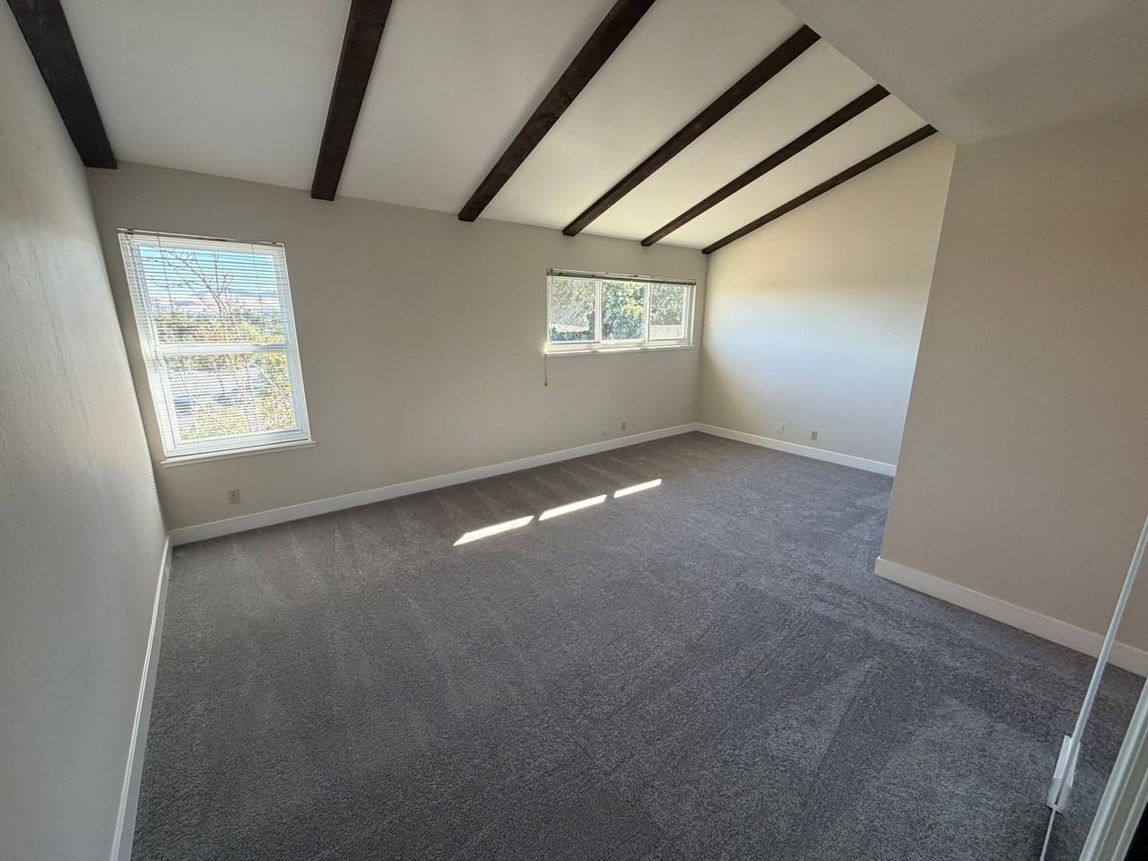 141 Sand Wedge Pl - Photo 6 of 13