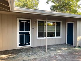 823 Oak St - Photo 1 of 1