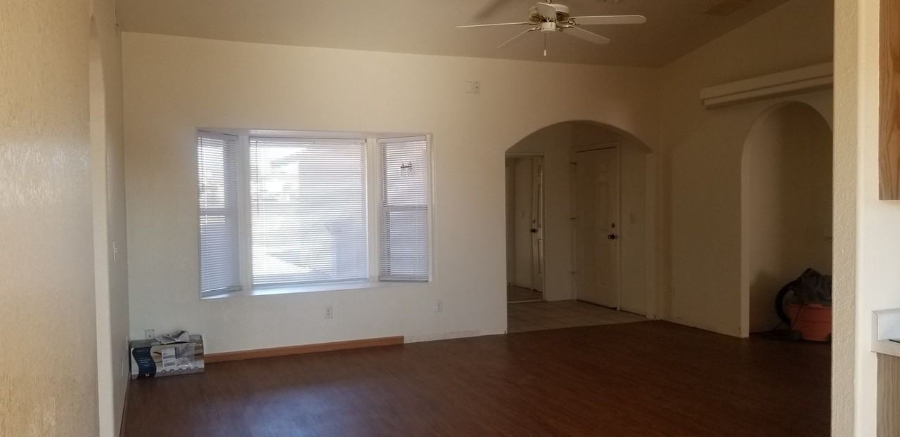 3273 Bluegrass Dr - Photo 5 of 33