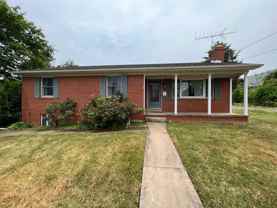 39 S Main St - Photo 1 of 1