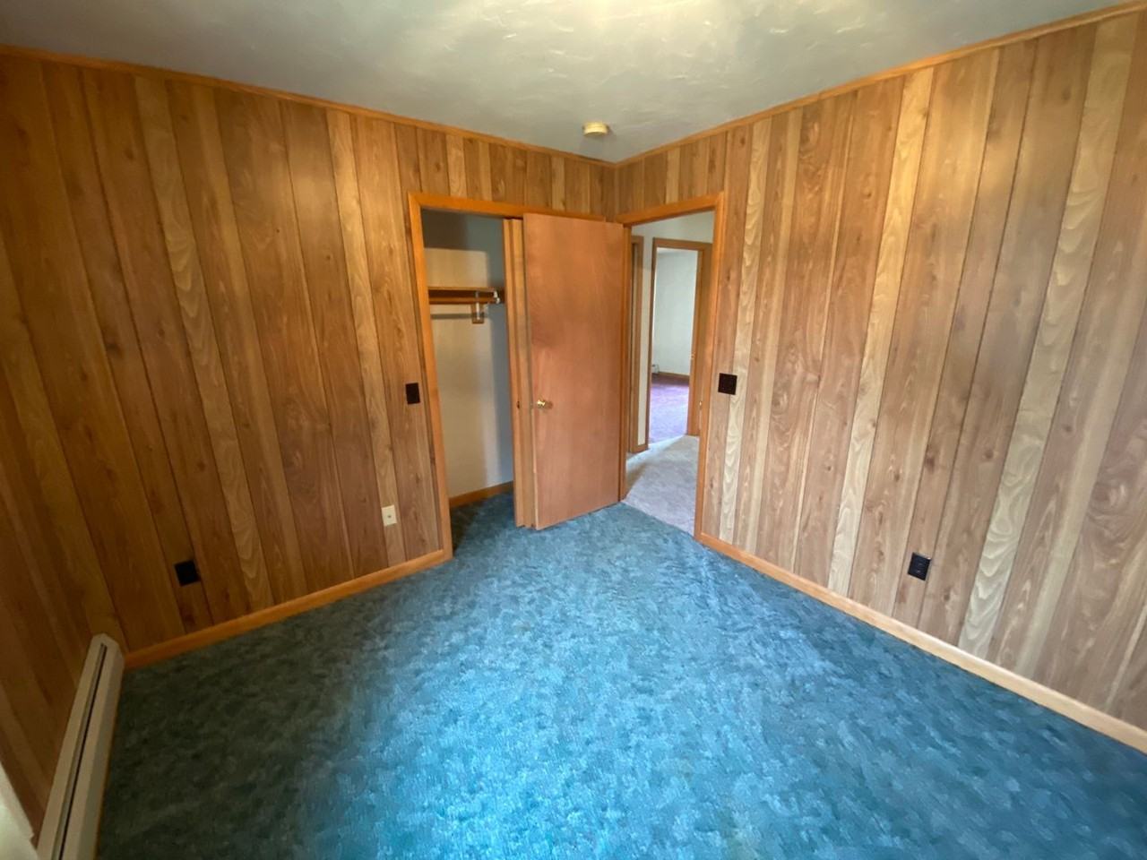 39 S Main St - Photo 3 of 13