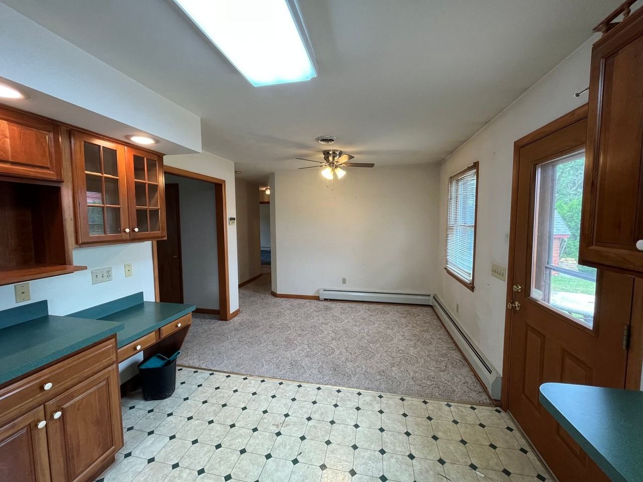 39 S Main St - Photo 7 of 13