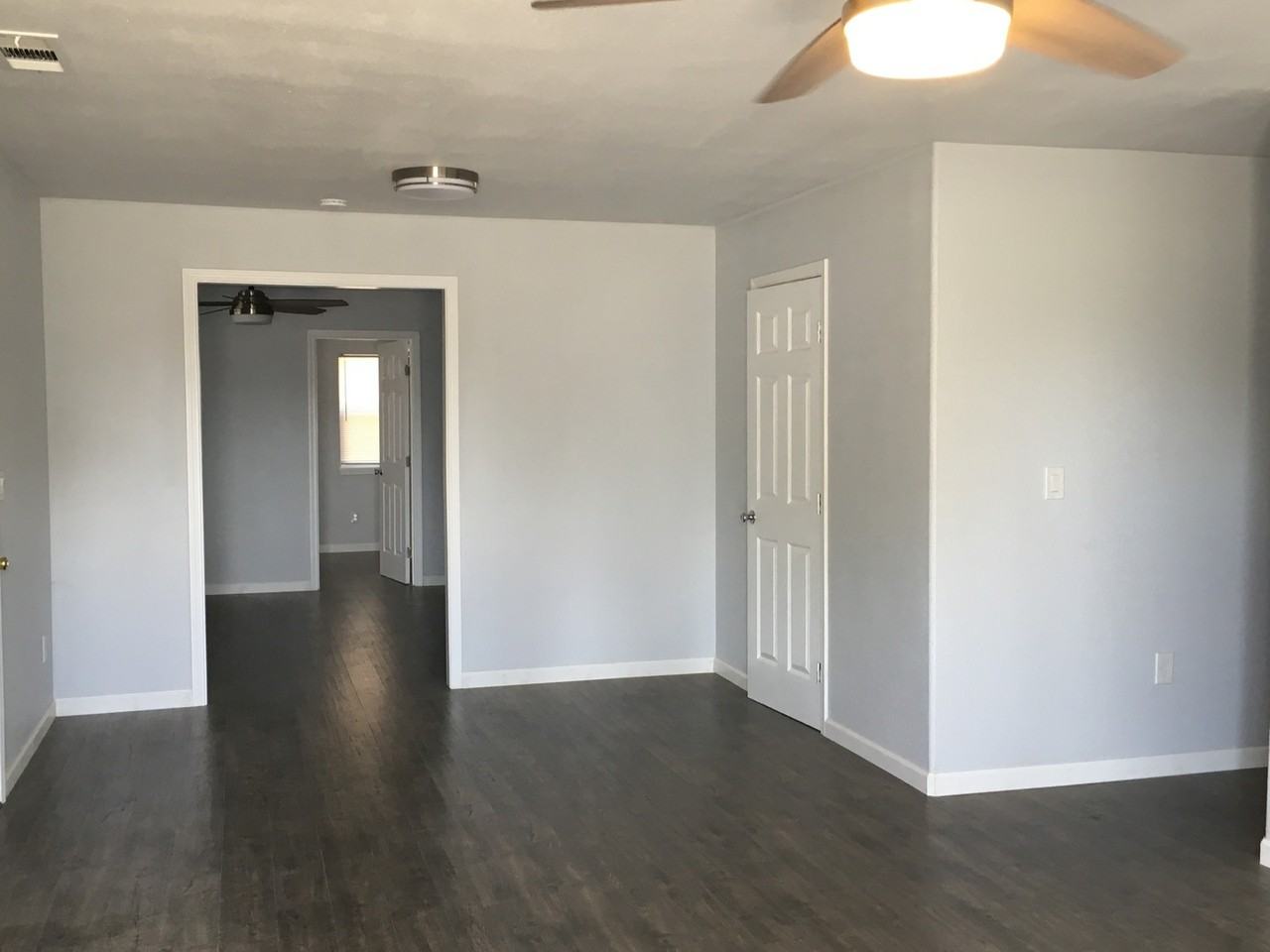 108 Louis Ln - Photo 2 of 11