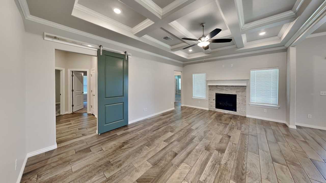 18801 Grove Pkwy - Photo 4 of 25