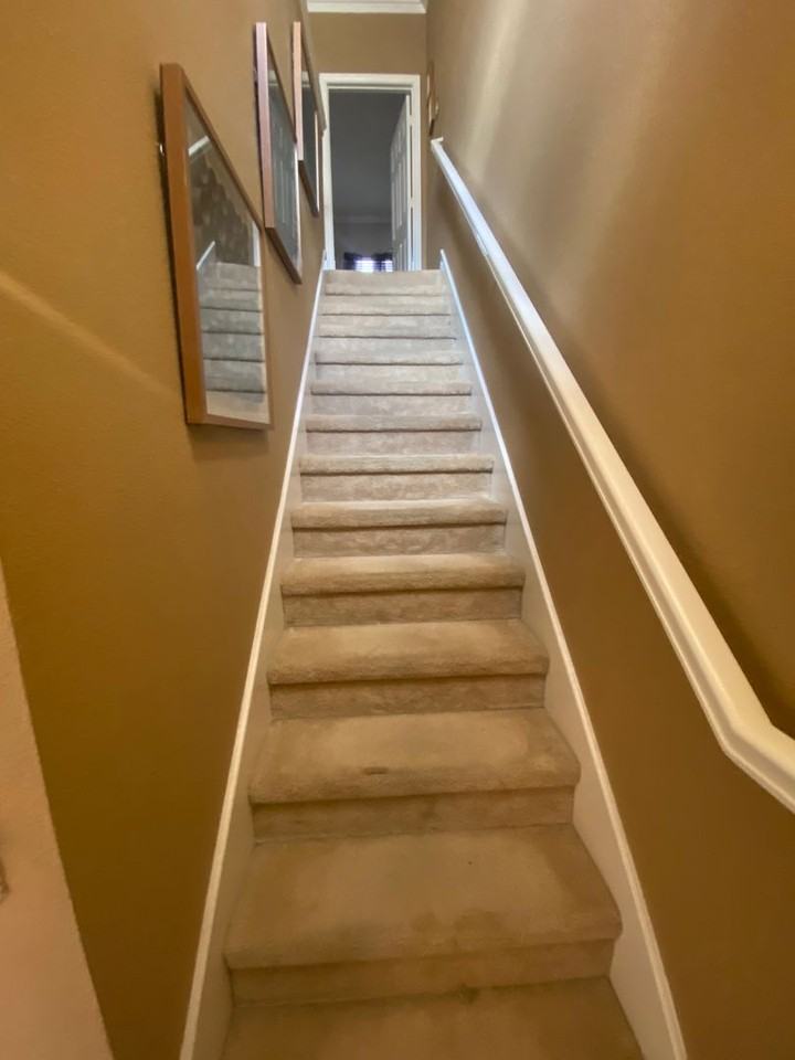 2464 Southcourt Cir - Photo 7 of 12
