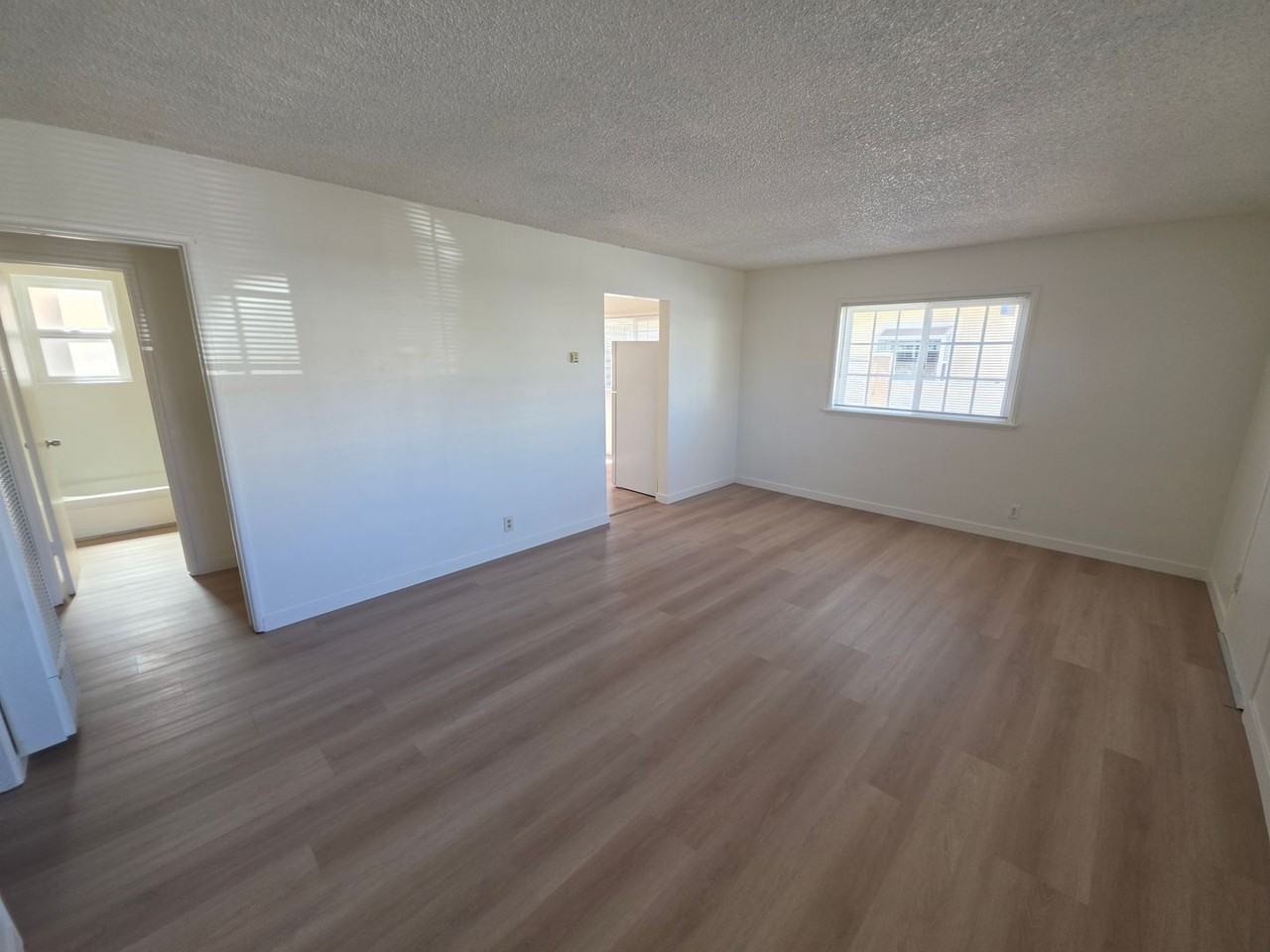 2016 Speyer Ln - Photo 2 of 19
