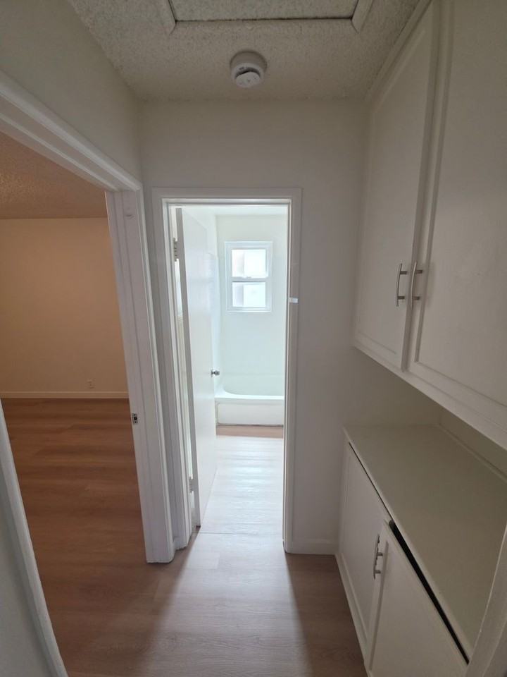 2016 Speyer Ln - Photo 7 of 19