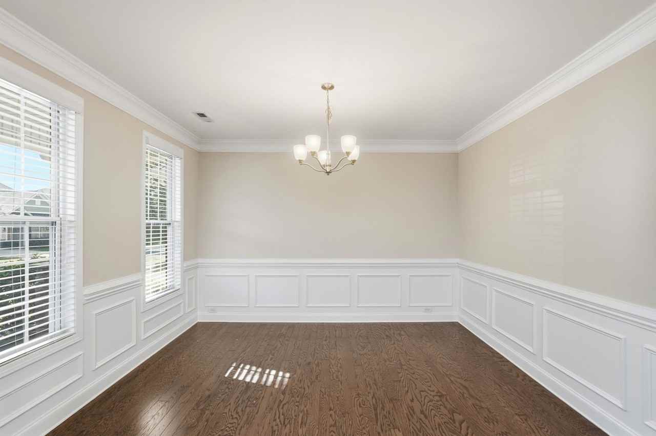 7308 Hamilton Bridge Rd - Photo 6 of 50