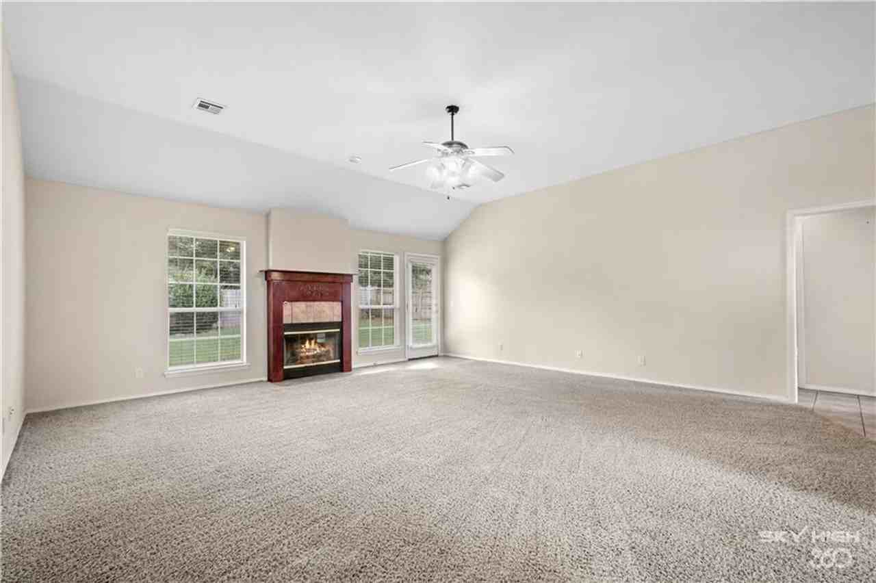 3913 Sw Maple Rd - Photo 5 of 22