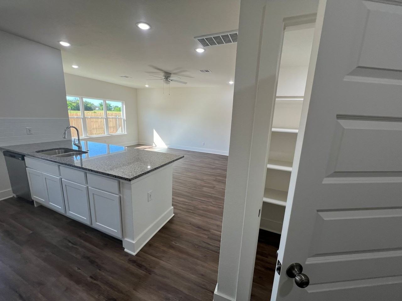 1818 Royal Loop #1818 - Photo 7 of 17