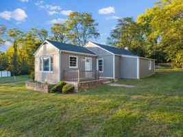featured image of 1945 Springfield Ave