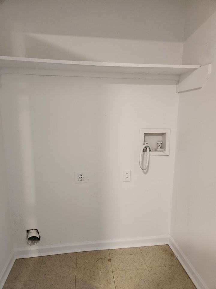 1722 N 35th St - Photo 7 of 12
