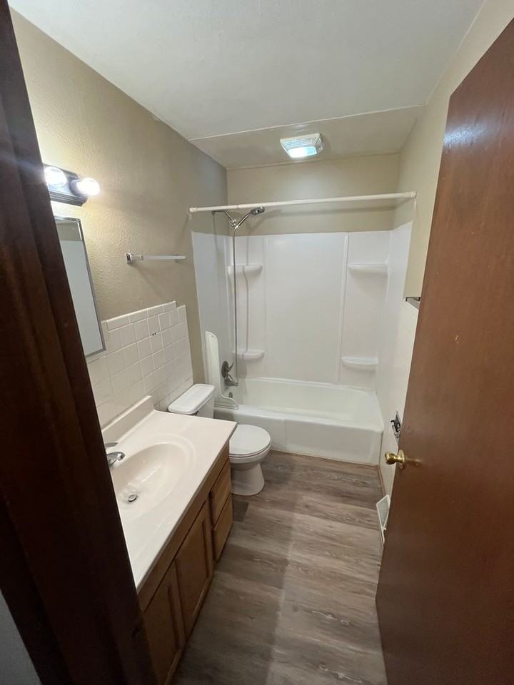 1507 Starview Dr - Photo 5 of 7