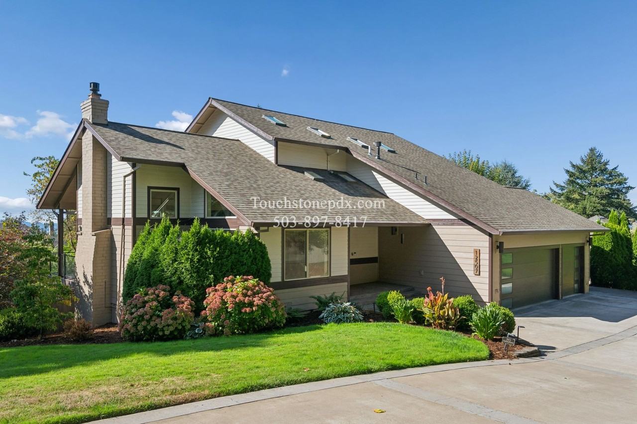 12507 Sw 58th Ave - Photo 3 of 50