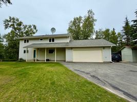featured image of 33125 Rensselaer Ln