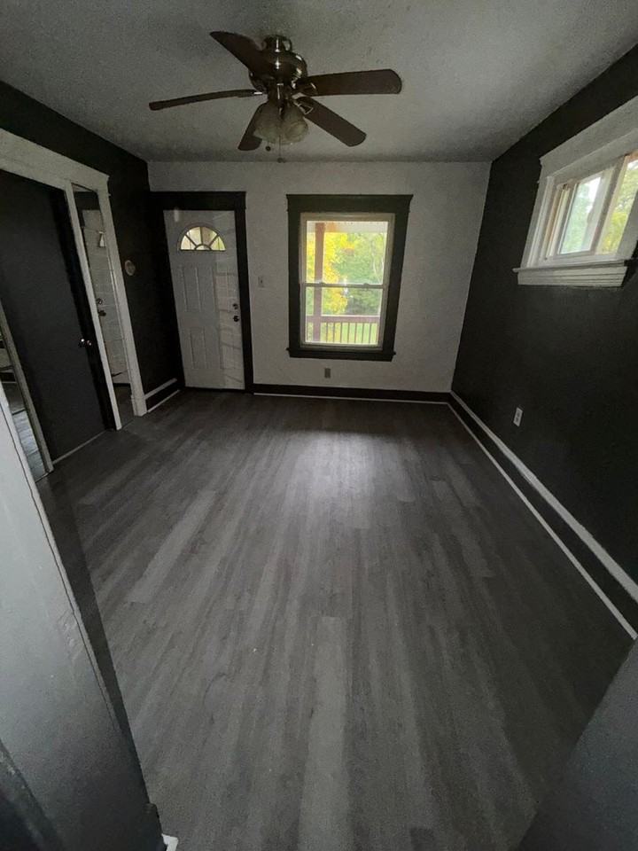 2948 E 125th St - Photo 3 of 3