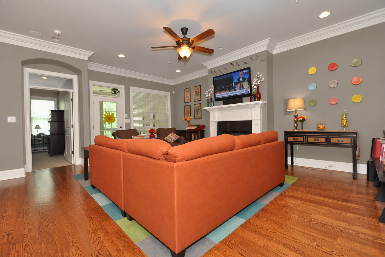 452 Chapel Grove Ln - Photo 3 of 23