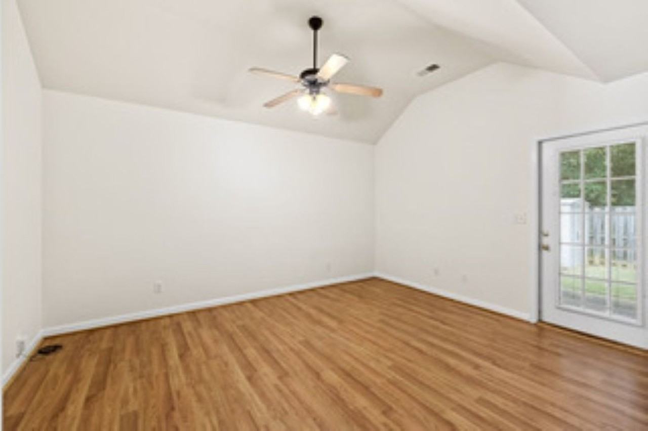 2791 Southwood Ln - Photo 5 of 21