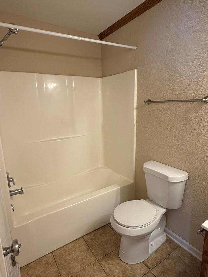 2408 Brooke Bnd - Photo 6 of 12