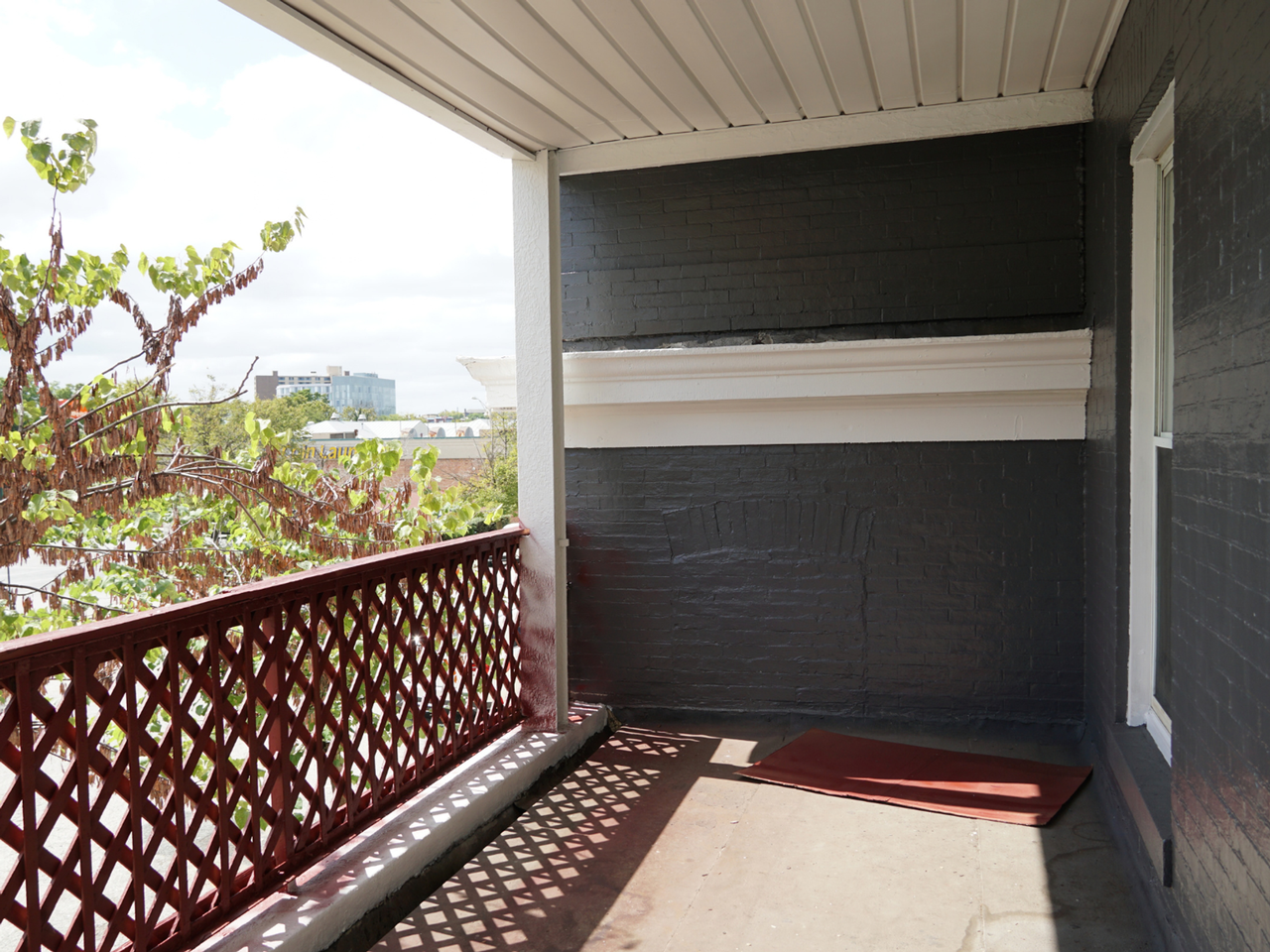 2100 Maryland Ave - Photo 4 of 18
