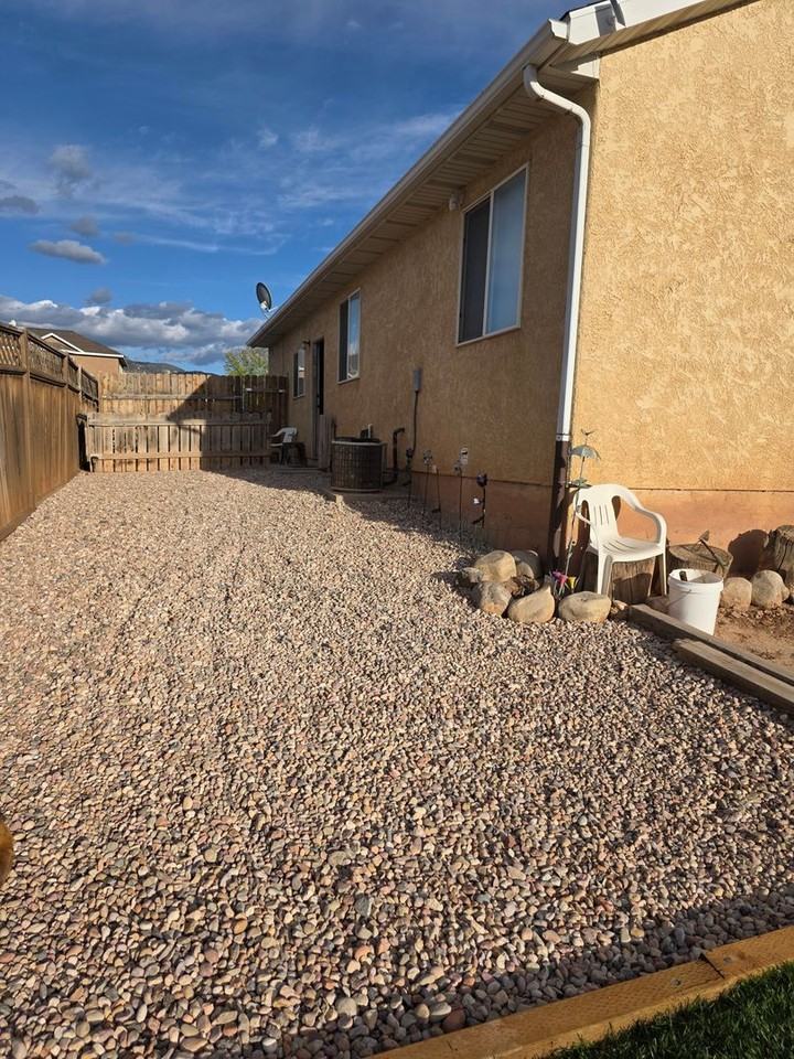 1465 N Cedar Blvd - Photo 6 of 50