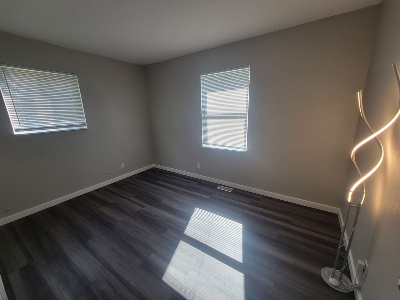3007 W Nebraska Ave - Photo 7 of 20