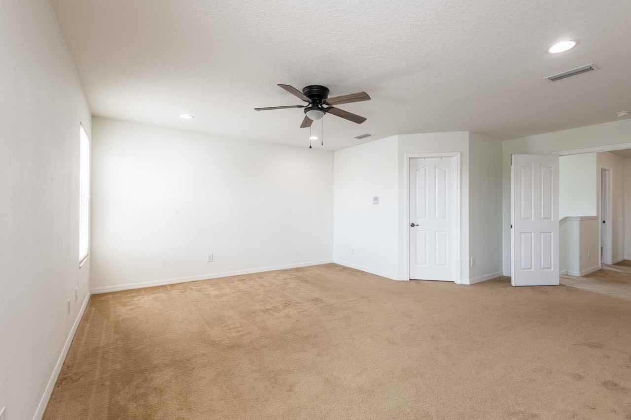 10907 Golden Silence Dr - Photo 7 of 7