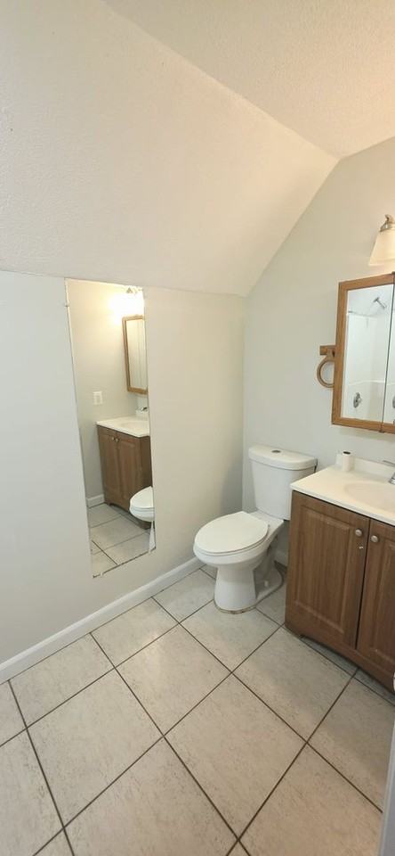 55 Bronx Ave - Photo 3 of 7