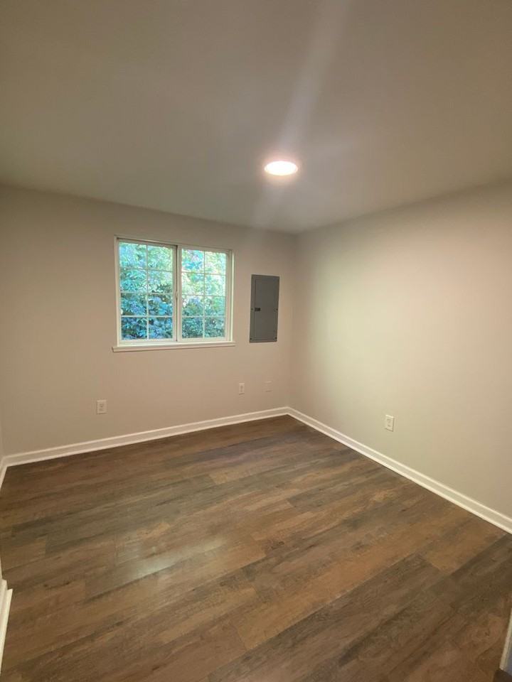 7100 Lincoln Park Way Sw - Photo 6 of 8