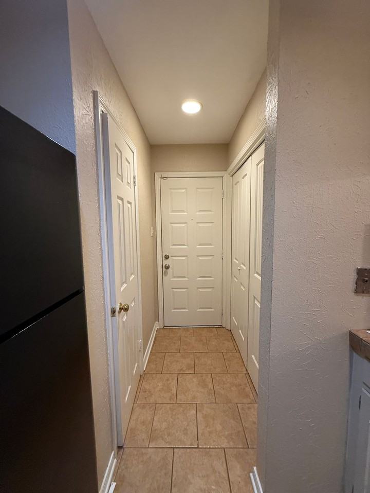 4111 Pines Rd - Photo 5 of 50