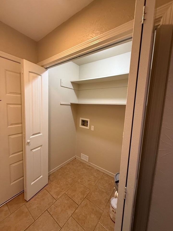 4111 Pines Rd - Photo 7 of 50