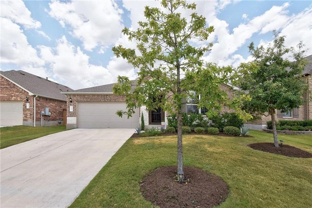 3641 Esperanza Dr - Photo 3 of 18