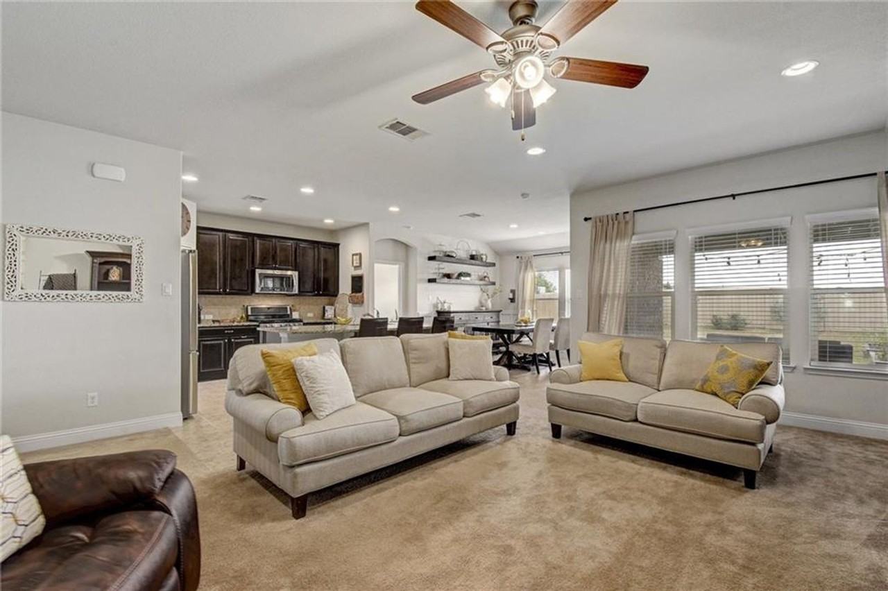 3641 Esperanza Dr - Photo 5 of 18