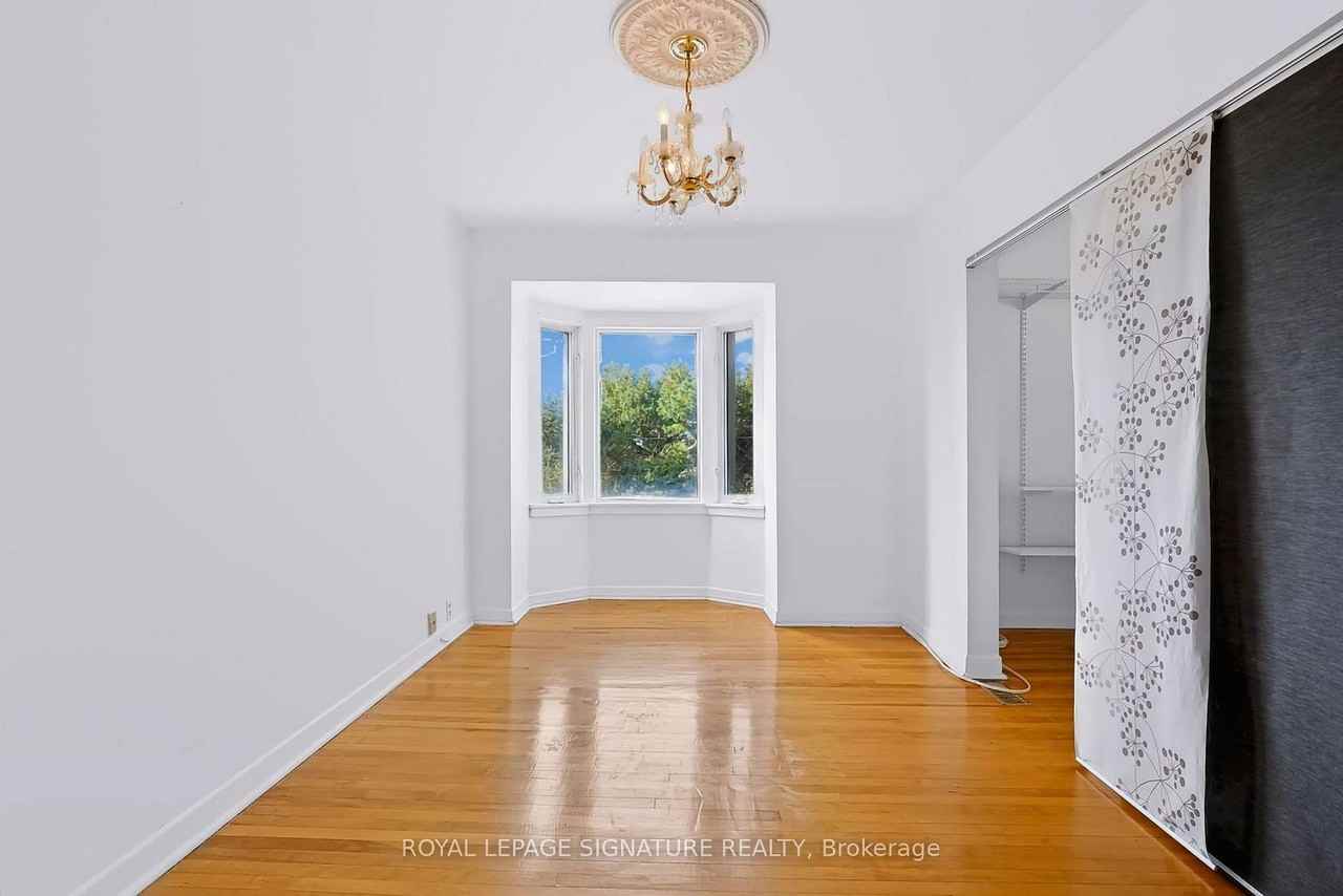 395 Glenholme Avenue - Photo 5 of 20