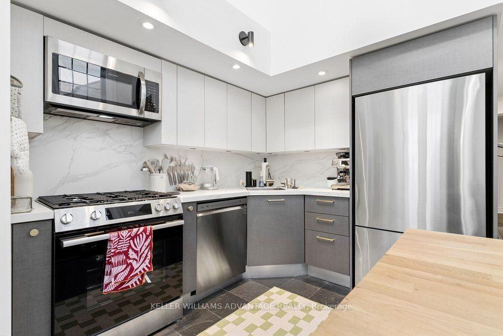 394 Euclid Avenue #201 - Photo 4 of 25