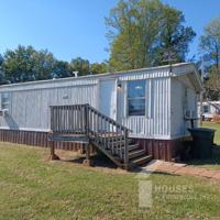 featured image of 109 Smiley Dr