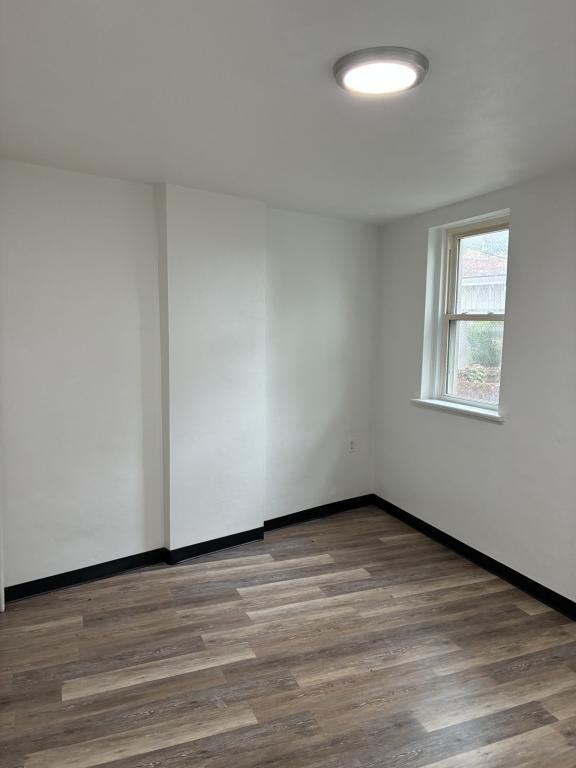 1150 Brownsville Rd - Photo 3 of 7