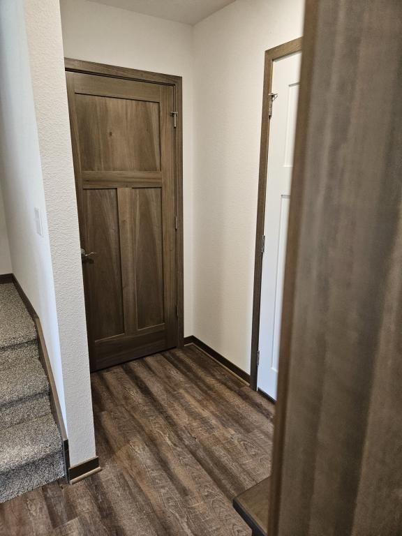 925 Drumlin Dr - Photo 6 of 21