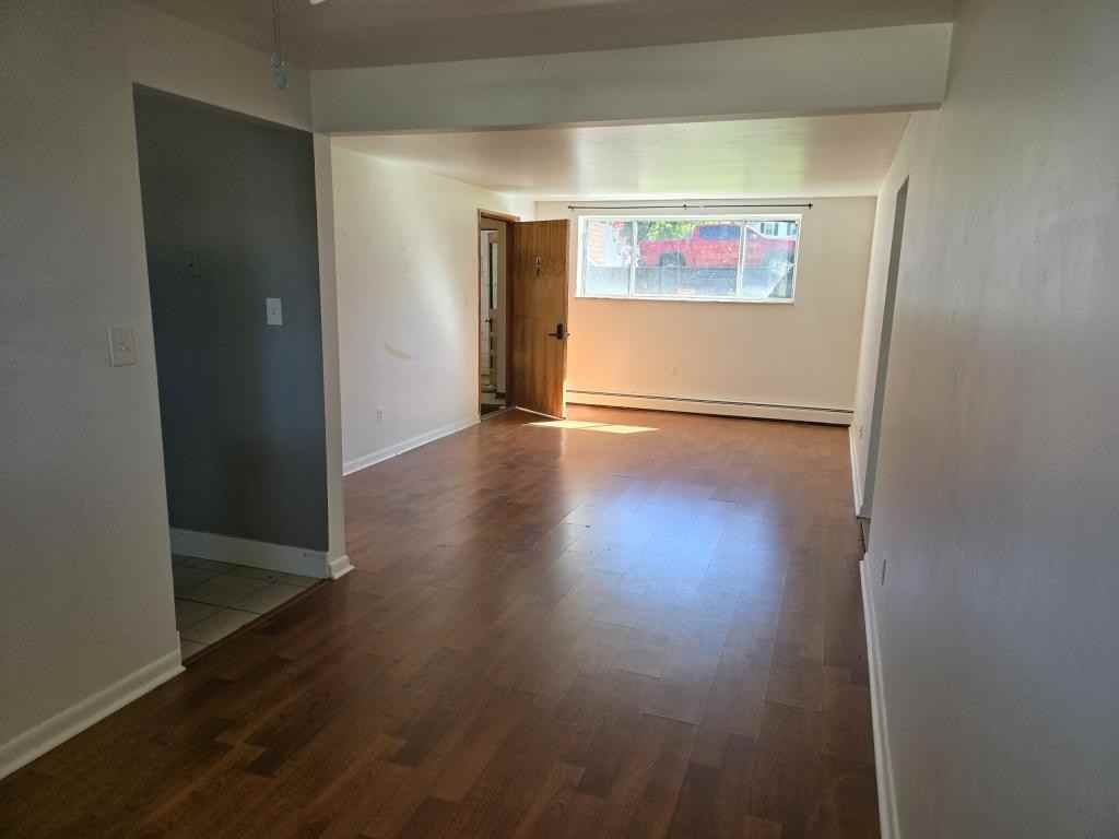 2604 19th St - Photo 2 of 7