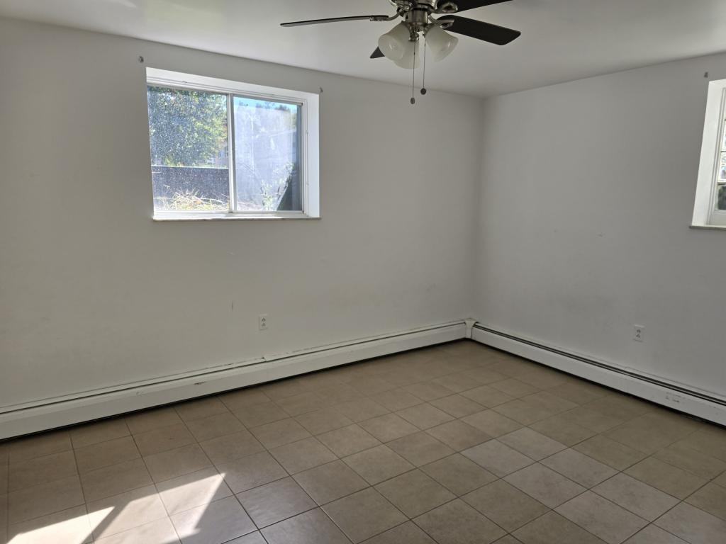 2604 19th St - Photo 5 of 7