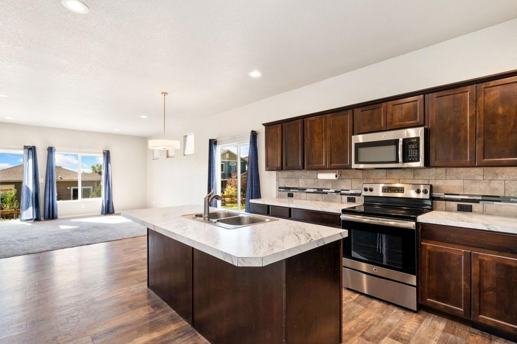 3082 Carney St - Photo 4 of 18