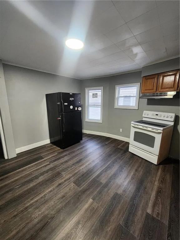 241 Saratoga Ave - Photo 7 of 8