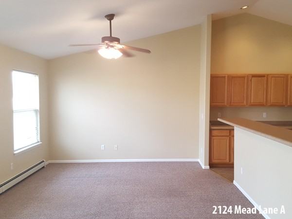 2124 Mead Ln - Photo 5 of 20