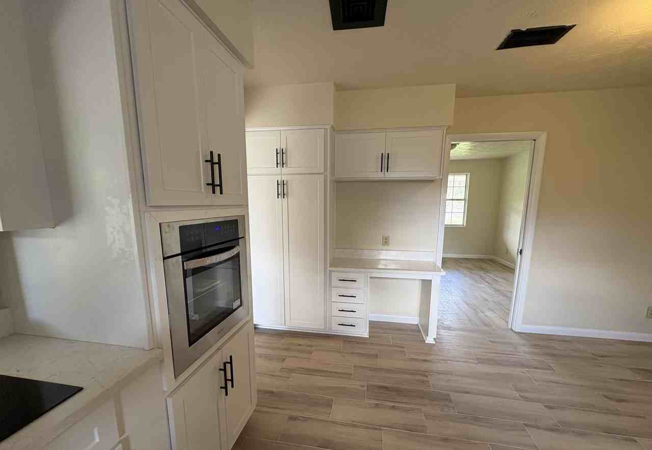 5842 Joy Dr S - Photo 4 of 16