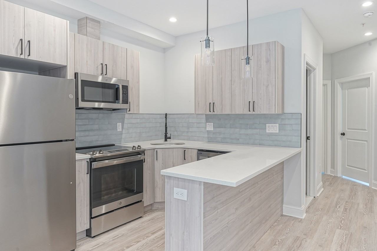 1817 N 18th St #3 - Photo 2 of 11