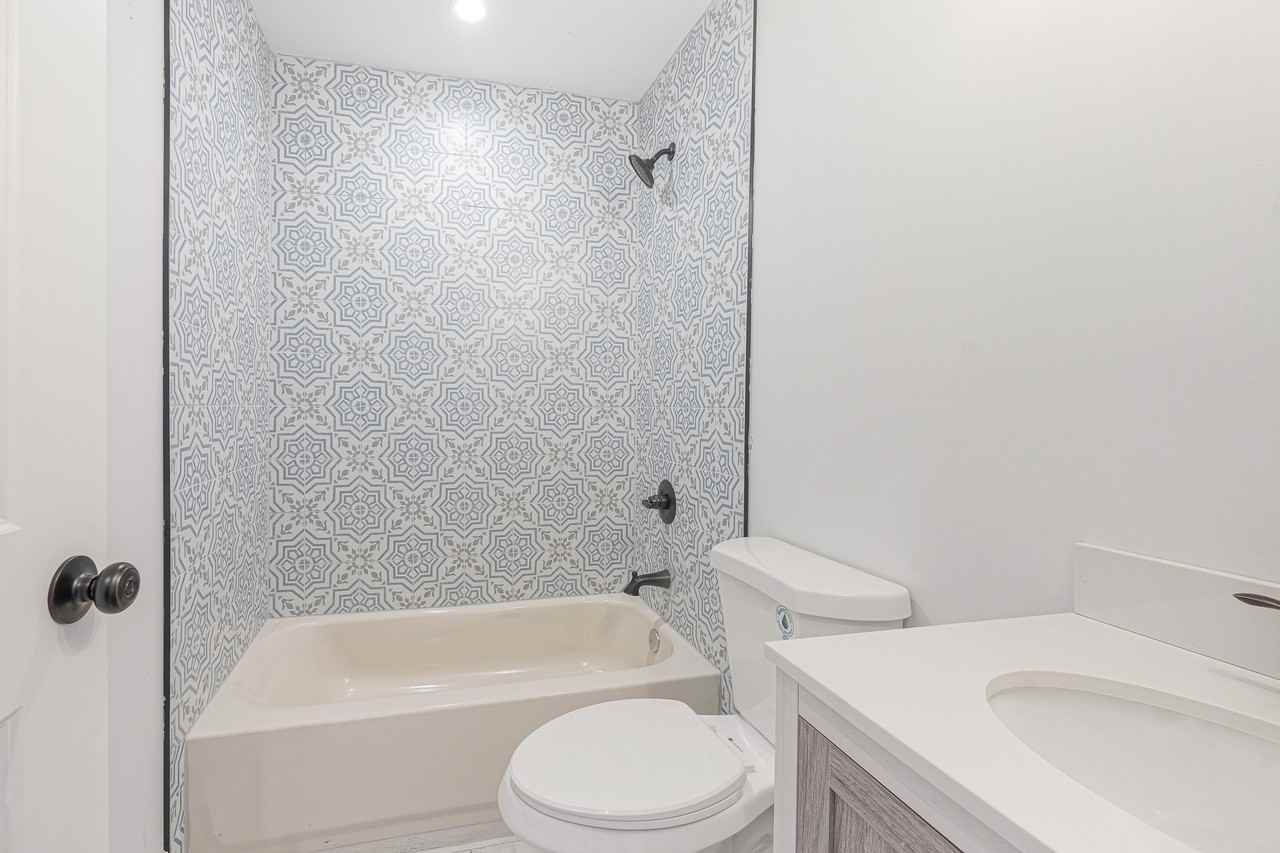 1817 N 18th St #3 - Photo 5 of 11