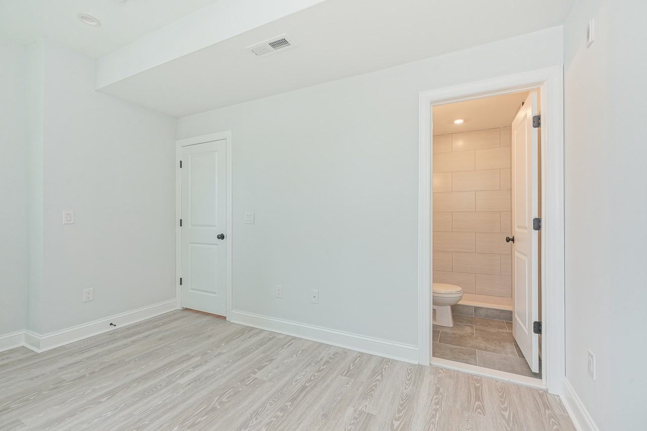 1817 N 18th St #3 - Photo 6 of 11