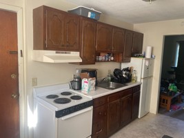 featured image of 17 Cross St #6